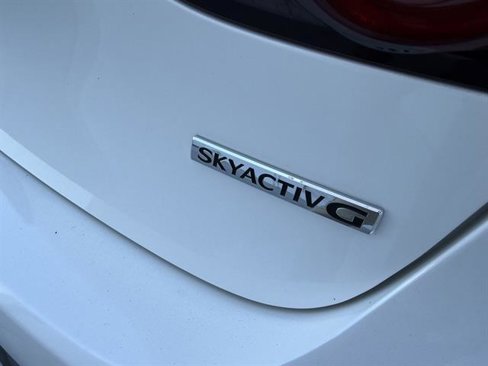Used 2025 MAZDA MAZDA3 s image 12