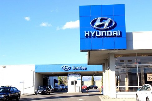 Certified 2025 Hyundai Elantra SE image 42