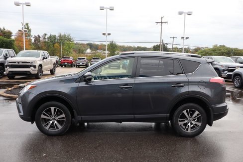 Used 2018 Toyota RAV4 XLE image 27