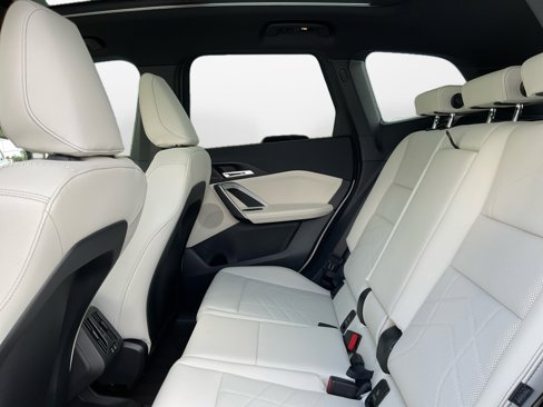 New 2026 BMW X1 xDrive28i w/ Technology Package image 13
