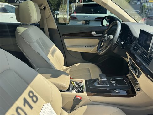 Used 2018 Audi Q5 2.0T Premium Plus w/ Premium Plus Package image 31
