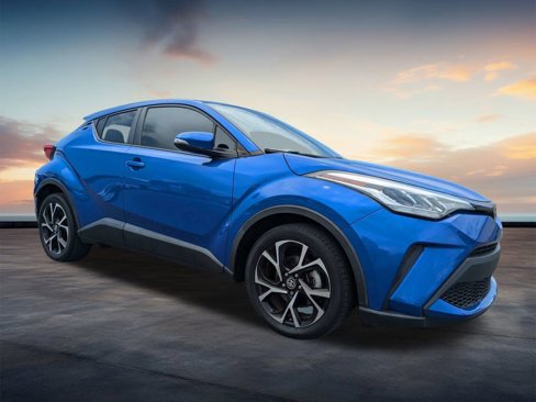 Used 2021 Toyota C-HR XLE image 2
