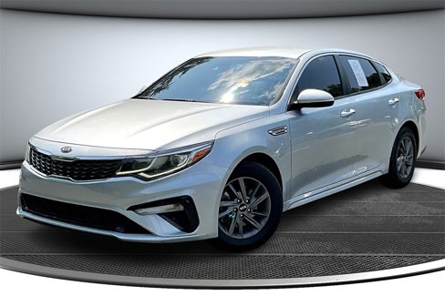 Used 2020 Kia Optima LX image 3