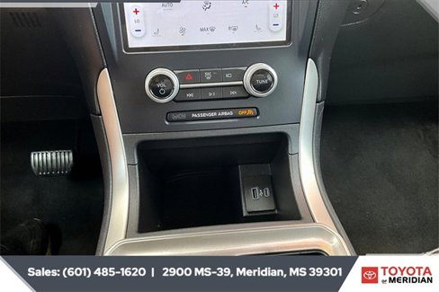 Used 2023 Ford Edge SEL image 22