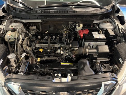 Used 2019 Nissan Kicks SV image 22