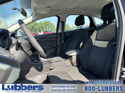 Used 2018 Ford Focus SE image 11