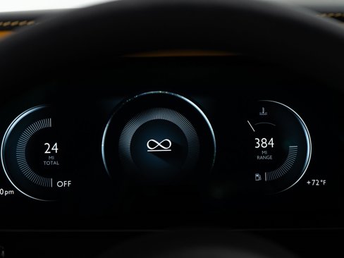 New 2025 Rolls-Royce Cullinan Black Badge image 39