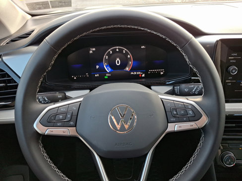 New 2025 Volkswagen Taos S image 9