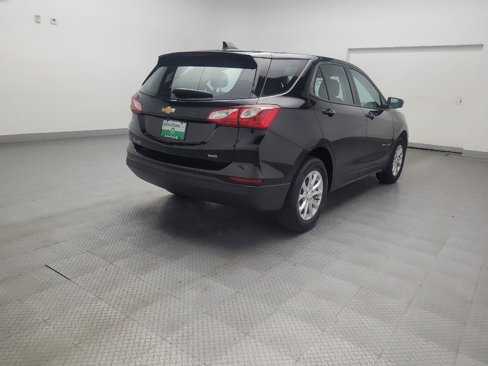 Used 2019 Chevrolet Equinox LS image 9