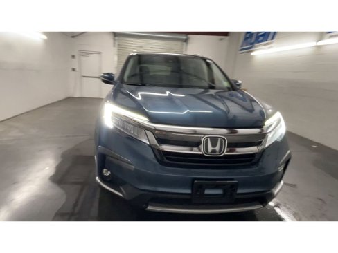 Used 2021 Honda Pilot Touring image 3