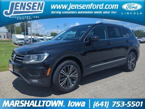 Used 2018 Volkswagen Tiguan SEL image 1