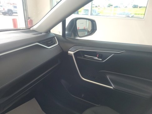 Used 2024 Toyota RAV4 XLE image 23