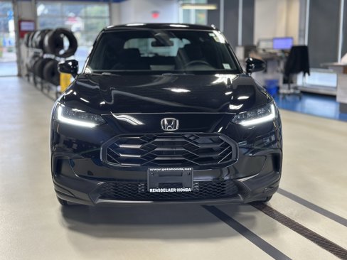 Used 2024 Honda HR-V Sport image 2