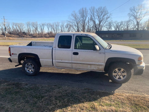 Used 2003 GMC Sierra 1500 SLE w/ Off-Road Package image 6
