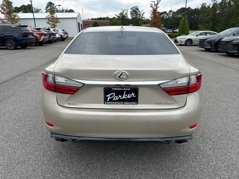 Used 2017 Lexus ES 350 image 3