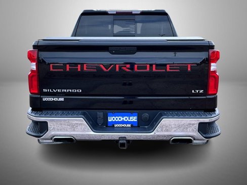 Used 2019 Chevrolet Silverado 1500 LTZ w/ LTZ Premium Package image 6