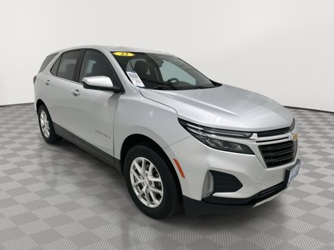 Used 2022 Chevrolet Equinox LT image 2