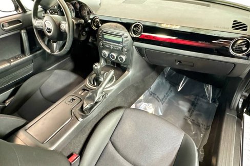 Used 2015 MAZDA MX-5 Miata Club image 22