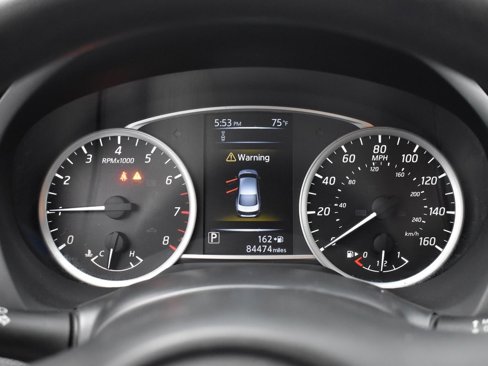 Used 2018 Nissan Sentra S image 12