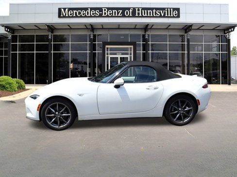 Used 2020 MAZDA MX-5 Miata Grand Touring image 6