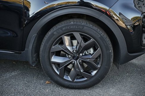 Used 2022 Kia Sportage Nightfall Edition image 4