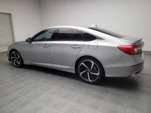 Used 2020 Honda Accord Sport image 3