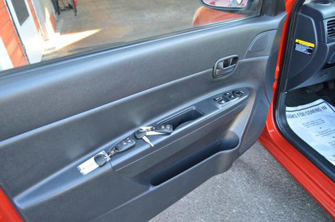 Used 2009 Hyundai Accent SE image 47