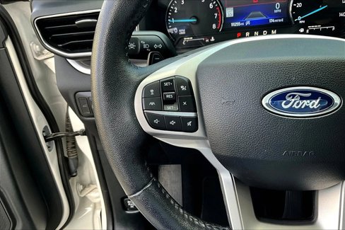 Used 2021 Ford Explorer XLT w/ Equipment Group 202A image 18