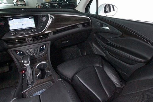 Used 2020 Buick Envision Essence image 9