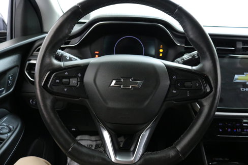 Used 2023 Chevrolet Bolt EUV LT w/ Comfort Package image 12