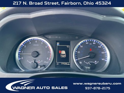 Used 2018 Toyota Highlander LE image 19