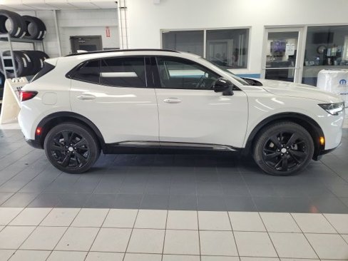 Used 2021 Buick Envision Essence w/ Sport Touring Package image 7