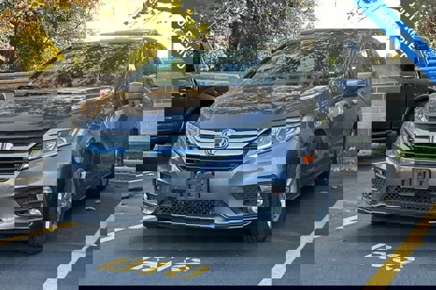 Used 2019 Honda Odyssey EX image 1