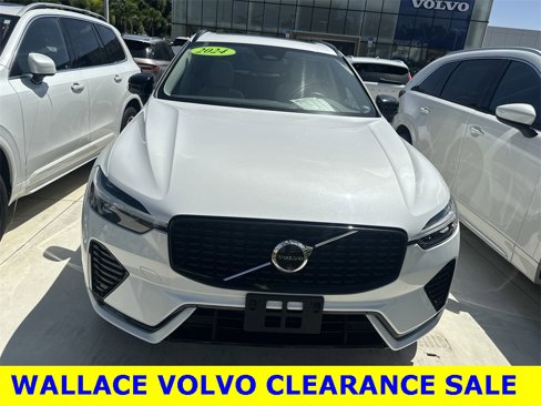 Used 2024 Volvo XC60 B5 Plus w/ Protection Package Premier image 2