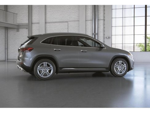 Certified 2021 Mercedes-Benz GLA 250 4MATIC image 19