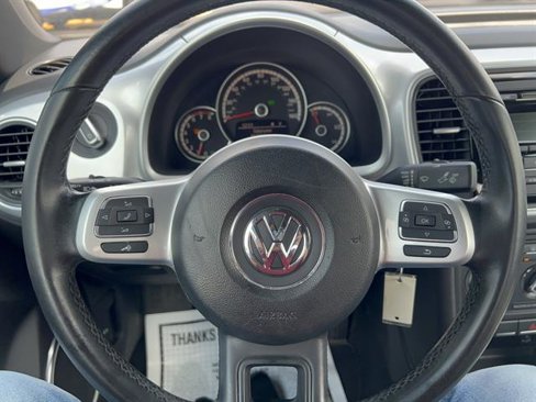 Used 2014 Volkswagen Beetle 2.5 image 17