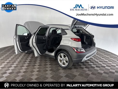Certified 2023 Hyundai Kona SEL w/ Convenience Package image 19