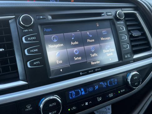 Used 2019 Toyota Highlander XLE image 28