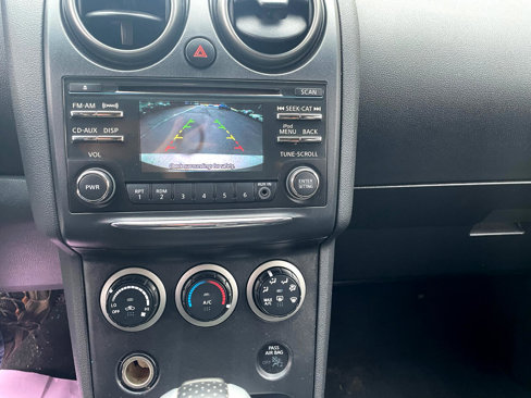 Used 2013 Nissan Rogue SV image 17