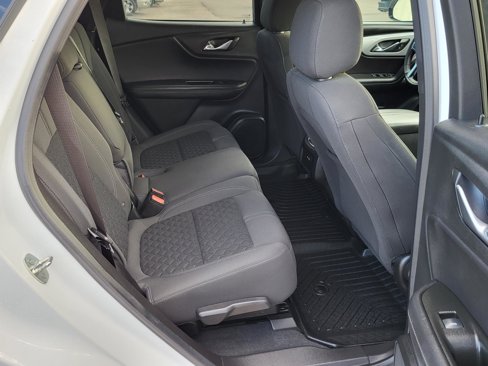 Used 2022 Chevrolet Blazer LT image 11