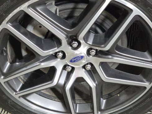 Used 2019 Ford Explorer Sport image 11