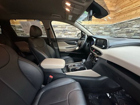 Used 2020 Hyundai Santa Fe SEL w/ Convenience Package image 14