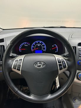 Used 2009 Hyundai Elantra SE image 15