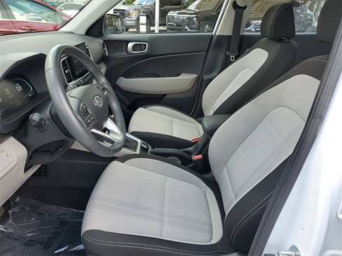 Certified 2023 Hyundai Venue SEL image 14