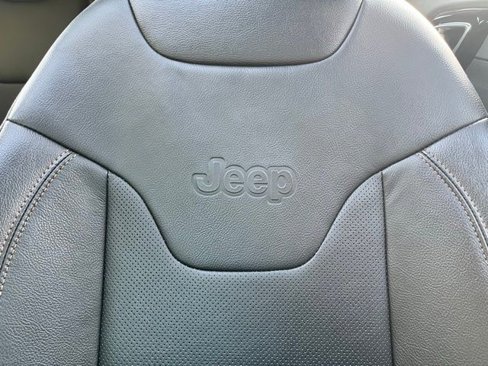 Used 2022 Jeep Compass Limited w/ Sun and Sound Group image 15