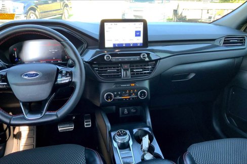 Used 2024 Ford Escape ST-Line w/ Cold Weather Package image 6