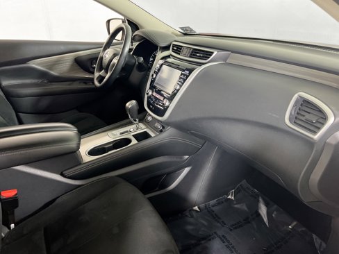 Used 2018 Nissan Murano SV image 25