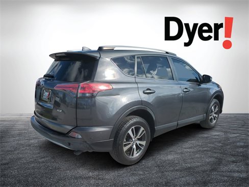 Used 2018 Toyota RAV4 XLE image 3