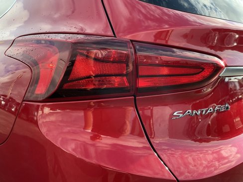 Used 2020 Hyundai Santa Fe SEL w/ Convenience Package image 15