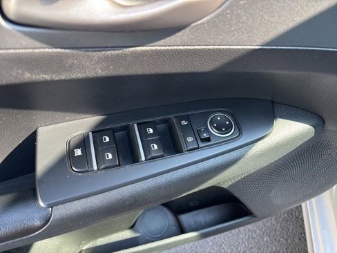 Used 2021 Kia Forte LXS image 14